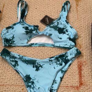 Super cute brand new trendy cut out bikini